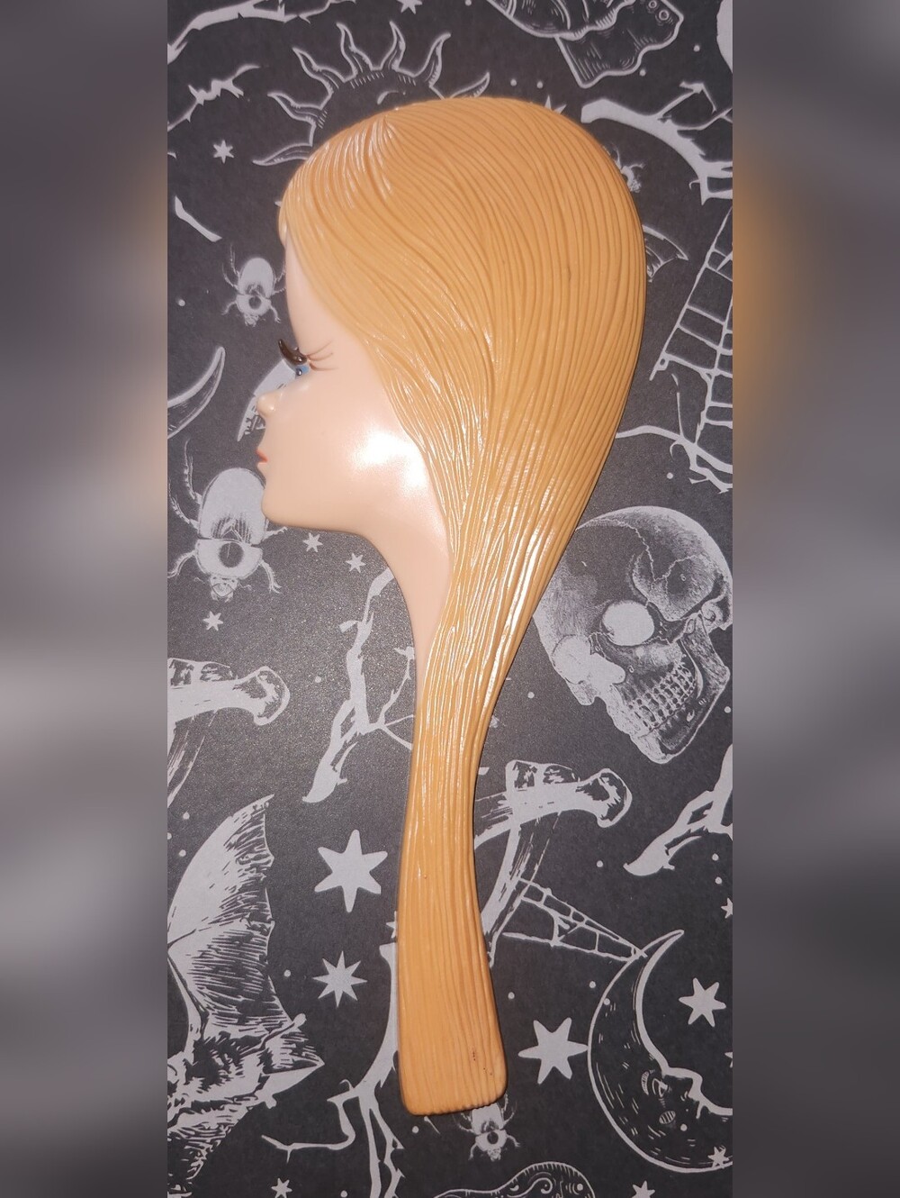 Vintage DAWN Plastic Profile Hand Mirror.  Excellent Collectible Condition VHTF